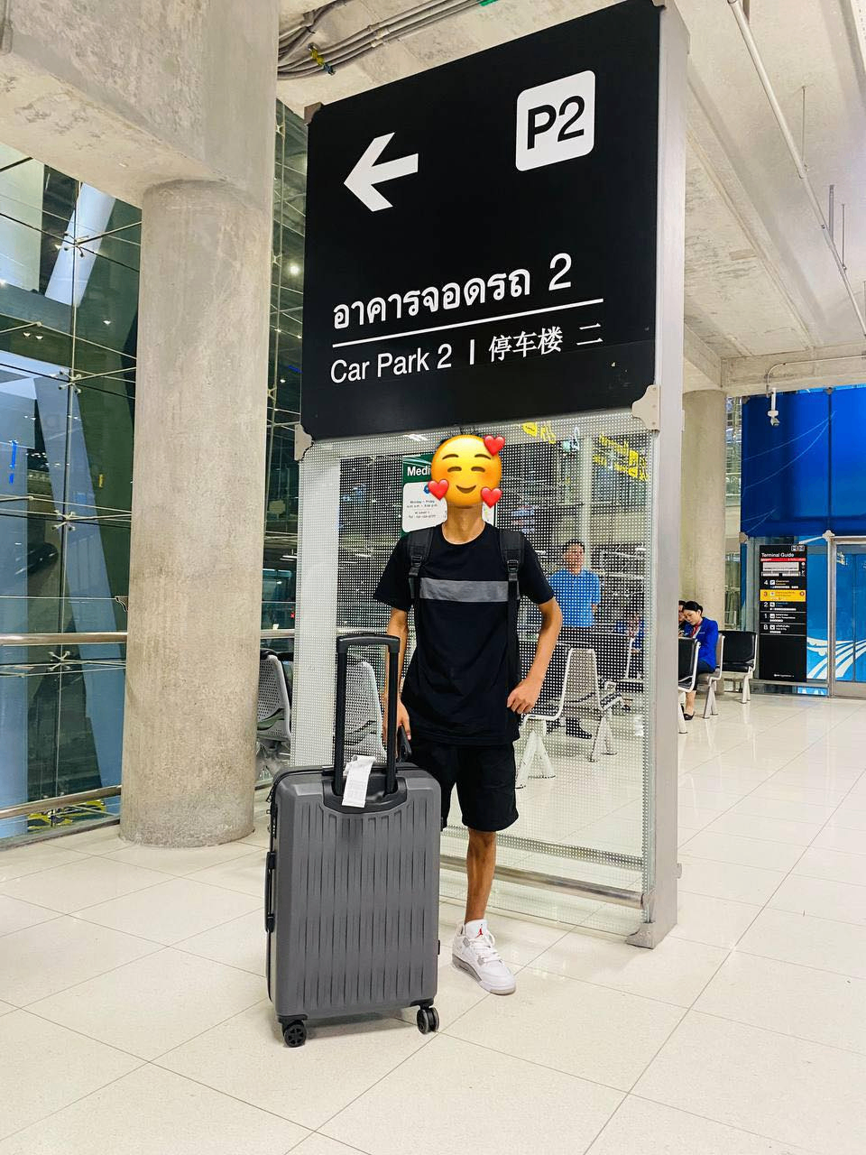 2025 အတွက် 🇲🇲YGN 🇹🇭Bkk  အရောက် Airport VIP Pass အပြီးစီး service ရပါပြီရှင့်